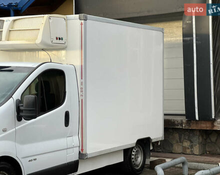 Белый Рено Трафик, объемом двигателя 2 л и пробегом 256 тыс. км за 11300 $, фото 7 на Automoto.ua