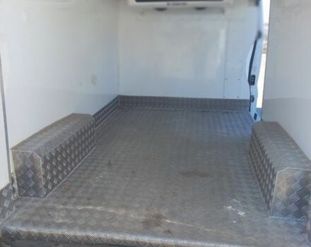 Білий Рено Трафік, об'ємом двигуна 2 л та пробігом 270 тис. км за 14500 $, фото 3 на Automoto.ua