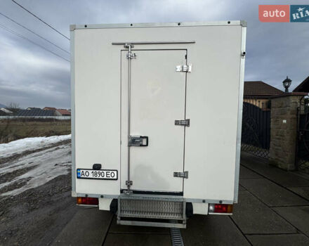 Білий Рено Трафік, об'ємом двигуна 2 л та пробігом 157 тис. км за 11000 $, фото 4 на Automoto.ua