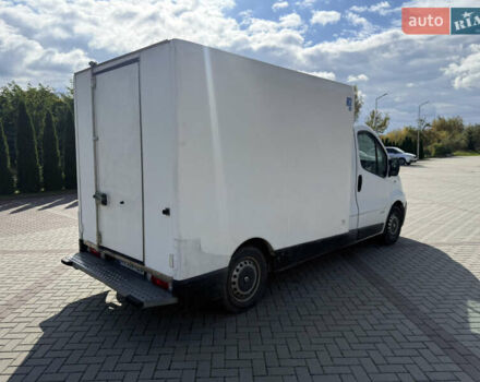 Белый Рено Трафик, объемом двигателя 2 л и пробегом 332 тыс. км за 13500 $, фото 2 на Automoto.ua