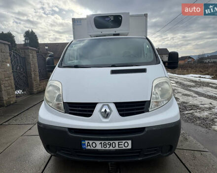 Білий Рено Трафік, об'ємом двигуна 2 л та пробігом 157 тис. км за 11000 $, фото 3 на Automoto.ua