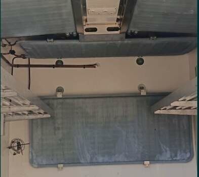 Белый Рено Трафик, объемом двигателя 2 л и пробегом 400 тыс. км за 7500 $, фото 5 на Automoto.ua