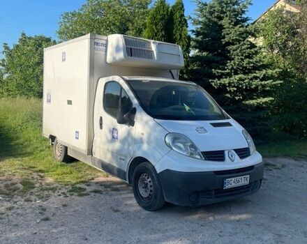 Білий Рено Трафік, об'ємом двигуна 2 л та пробігом 360 тис. км за 8800 $, фото 1 на Automoto.ua