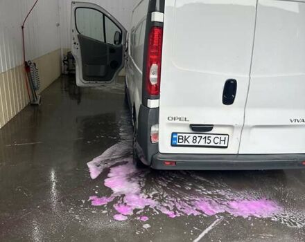 Белый Рено Трафик, объемом двигателя 2 л и пробегом 212 тыс. км за 8600 $, фото 12 на Automoto.ua