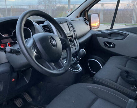 Белый Рено Трафик, объемом двигателя 1.6 л и пробегом 245 тыс. км за 14000 $, фото 8 на Automoto.ua