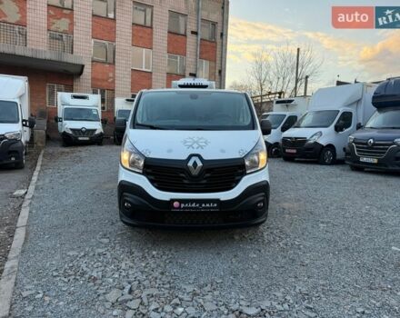 Белый Рено Трафик, объемом двигателя 1.6 л и пробегом 268 тыс. км за 16900 $, фото 1 на Automoto.ua