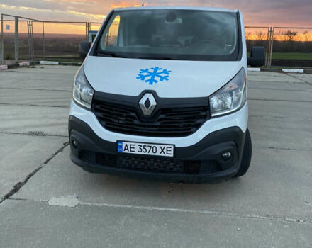 Белый Рено Трафик, объемом двигателя 1.6 л и пробегом 245 тыс. км за 14000 $, фото 1 на Automoto.ua