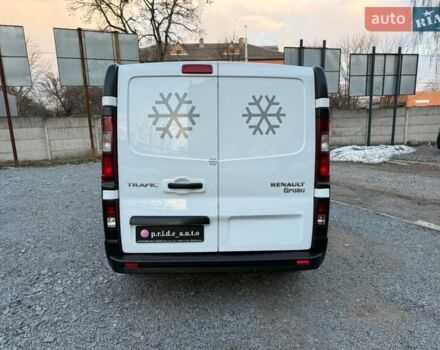 Белый Рено Трафик, объемом двигателя 1.6 л и пробегом 268 тыс. км за 16900 $, фото 6 на Automoto.ua