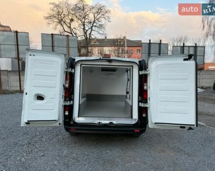 Белый Рено Трафик, объемом двигателя 1.6 л и пробегом 268 тыс. км за 16900 $, фото 14 на Automoto.ua