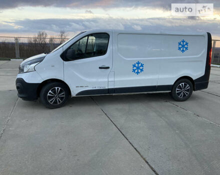 Белый Рено Трафик, объемом двигателя 1.6 л и пробегом 245 тыс. км за 14000 $, фото 6 на Automoto.ua