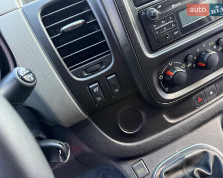 Білий Рено Трафік, об'ємом двигуна 1.6 л та пробігом 165 тис. км за 16900 $, фото 26 на Automoto.ua