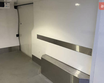 Белый Рено Трафик, объемом двигателя 1.6 л и пробегом 307 тыс. км за 16800 $, фото 15 на Automoto.ua