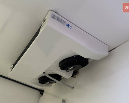 Белый Рено Трафик, объемом двигателя 1.6 л и пробегом 307 тыс. км за 16800 $, фото 20 на Automoto.ua