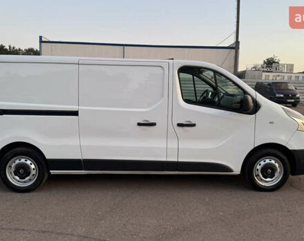 Белый Рено Трафик, объемом двигателя 1.6 л и пробегом 307 тыс. км за 16800 $, фото 5 на Automoto.ua