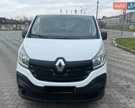 Белый Рено Трафик, объемом двигателя 1.6 л и пробегом 217 тыс. км за 16400 $, фото 23 на Automoto.ua