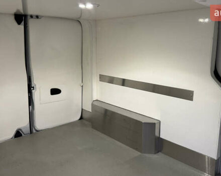 Белый Рено Трафик, объемом двигателя 1.6 л и пробегом 307 тыс. км за 16800 $, фото 18 на Automoto.ua