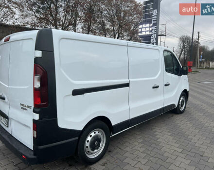 Белый Рено Трафик, объемом двигателя 1.6 л и пробегом 217 тыс. км за 16400 $, фото 21 на Automoto.ua