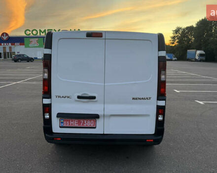 Белый Рено Трафик, объемом двигателя 1.6 л и пробегом 307 тыс. км за 16800 $, фото 8 на Automoto.ua