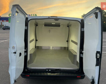 Белый Рено Трафик, объемом двигателя 1.6 л и пробегом 307 тыс. км за 16800 $, фото 11 на Automoto.ua