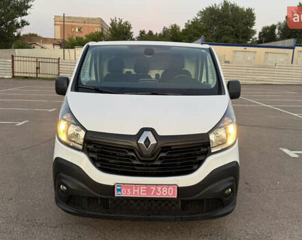 Белый Рено Трафик, объемом двигателя 1.6 л и пробегом 307 тыс. км за 16800 $, фото 3 на Automoto.ua