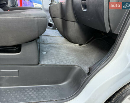 Білий Рено Трафік, об'ємом двигуна 1.6 л та пробігом 165 тис. км за 16900 $, фото 34 на Automoto.ua