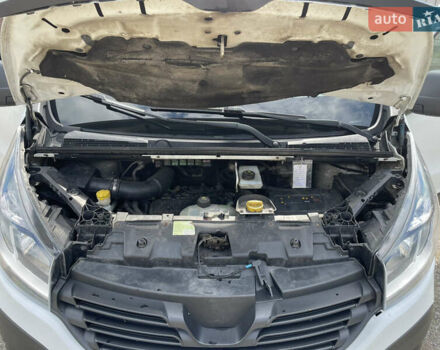 Білий Рено Трафік, об'ємом двигуна 1.6 л та пробігом 400 тис. км за 15500 $, фото 23 на Automoto.ua