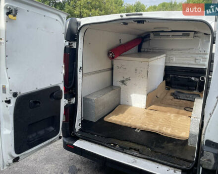 Білий Рено Трафік, об'ємом двигуна 1.6 л та пробігом 400 тис. км за 15500 $, фото 21 на Automoto.ua