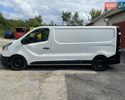 Білий Рено Трафік, об'ємом двигуна 1.6 л та пробігом 400 тис. км за 15500 $, фото 3 на Automoto.ua