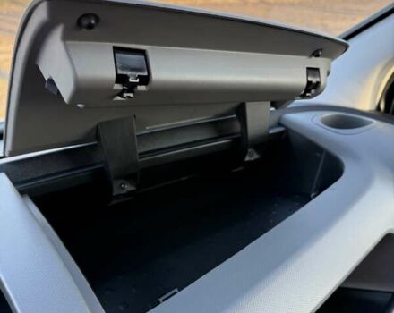 Белый Рено Трафик, объемом двигателя 1.6 л и пробегом 219 тыс. км за 19700 $, фото 55 на Automoto.ua