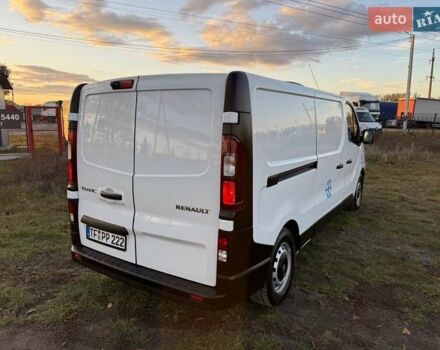 Білий Рено Трафік, об'ємом двигуна 1.6 л та пробігом 150 тис. км за 19999 $, фото 5 на Automoto.ua