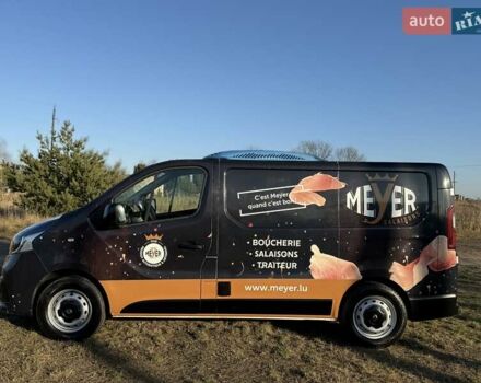 Белый Рено Трафик, объемом двигателя 1.6 л и пробегом 219 тыс. км за 19700 $, фото 3 на Automoto.ua