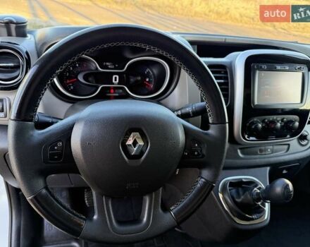 Белый Рено Трафик, объемом двигателя 1.6 л и пробегом 219 тыс. км за 19700 $, фото 40 на Automoto.ua