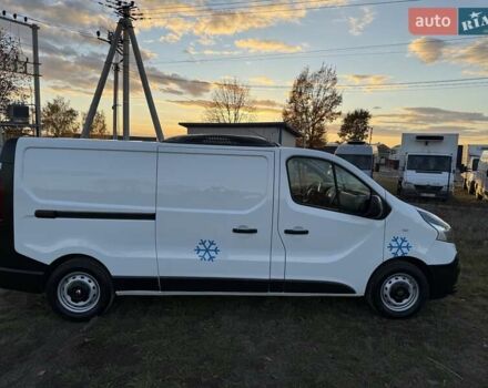 Білий Рено Трафік, об'ємом двигуна 1.6 л та пробігом 150 тис. км за 19999 $, фото 6 на Automoto.ua