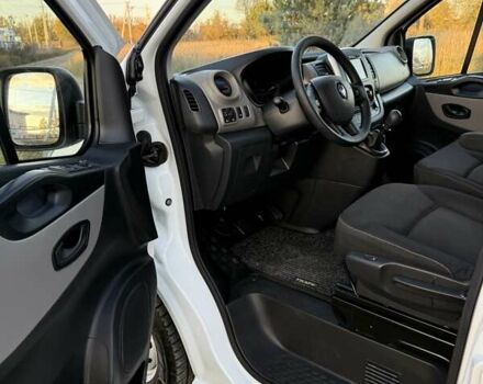Білий Рено Трафік, об'ємом двигуна 1.6 л та пробігом 150 тис. км за 19999 $, фото 24 на Automoto.ua
