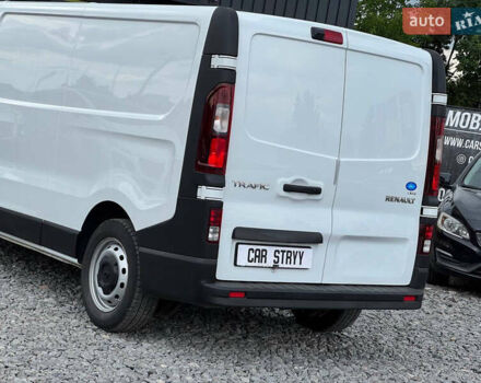 Белый Рено Трафик, объемом двигателя 2 л и пробегом 185 тыс. км за 17999 $, фото 21 на Automoto.ua