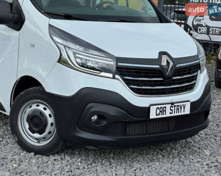 Белый Рено Трафик, объемом двигателя 2 л и пробегом 185 тыс. км за 17999 $, фото 17 на Automoto.ua