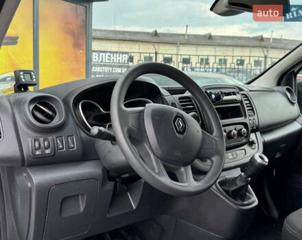 Белый Рено Трафик, объемом двигателя 2 л и пробегом 185 тыс. км за 17999 $, фото 47 на Automoto.ua