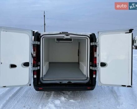 Белый Рено Трафик, объемом двигателя 2 л и пробегом 170 тыс. км за 21650 $, фото 20 на Automoto.ua
