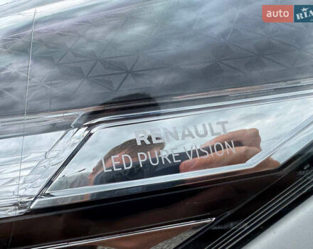 Белый Рено Трафик, объемом двигателя 2 л и пробегом 185 тыс. км за 17999 $, фото 12 на Automoto.ua