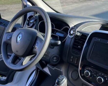 Білий Рено Трафік, об'ємом двигуна 1.6 л та пробігом 280 тис. км за 29100 $, фото 15 на Automoto.ua