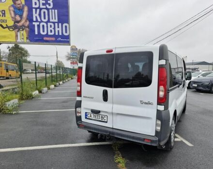Белый Рено Трафик, объемом двигателя 2 л и пробегом 330 тыс. км за 7800 $, фото 6 на Automoto.ua