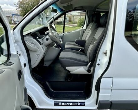 Білий Рено Трафік, об'ємом двигуна 2 л та пробігом 243 тис. км за 9800 $, фото 17 на Automoto.ua