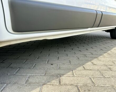 Білий Рено Трафік, об'ємом двигуна 2 л та пробігом 243 тис. км за 9800 $, фото 9 на Automoto.ua