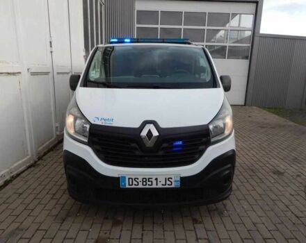 Белый Рено Трафик, объемом двигателя 1.6 л и пробегом 250 тыс. км за 16779 $, фото 4 на Automoto.ua