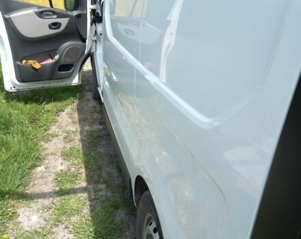 Белый Рено Трафик, объемом двигателя 2 л и пробегом 180 тыс. км за 14200 $, фото 7 на Automoto.ua