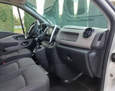 Белый Рено Трафик, объемом двигателя 1.6 л и пробегом 157 тыс. км за 18500 $, фото 7 на Automoto.ua