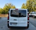 Белый Рено Трафик, объемом двигателя 2 л и пробегом 190 тыс. км за 22457 $, фото 2 на Automoto.ua