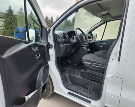 Белый Рено Трафик, объемом двигателя 2 л и пробегом 168 тыс. км за 17500 $, фото 6 на Automoto.ua