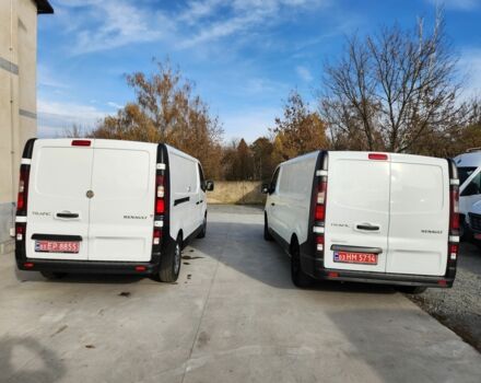 Белый Рено Трафик, объемом двигателя 2 л и пробегом 115 тыс. км за 18500 $, фото 2 на Automoto.ua