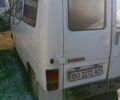 Белый Рено Трафик, объемом двигателя 2.1 л и пробегом 100 тыс. км за 1600 $, фото 1 на Automoto.ua